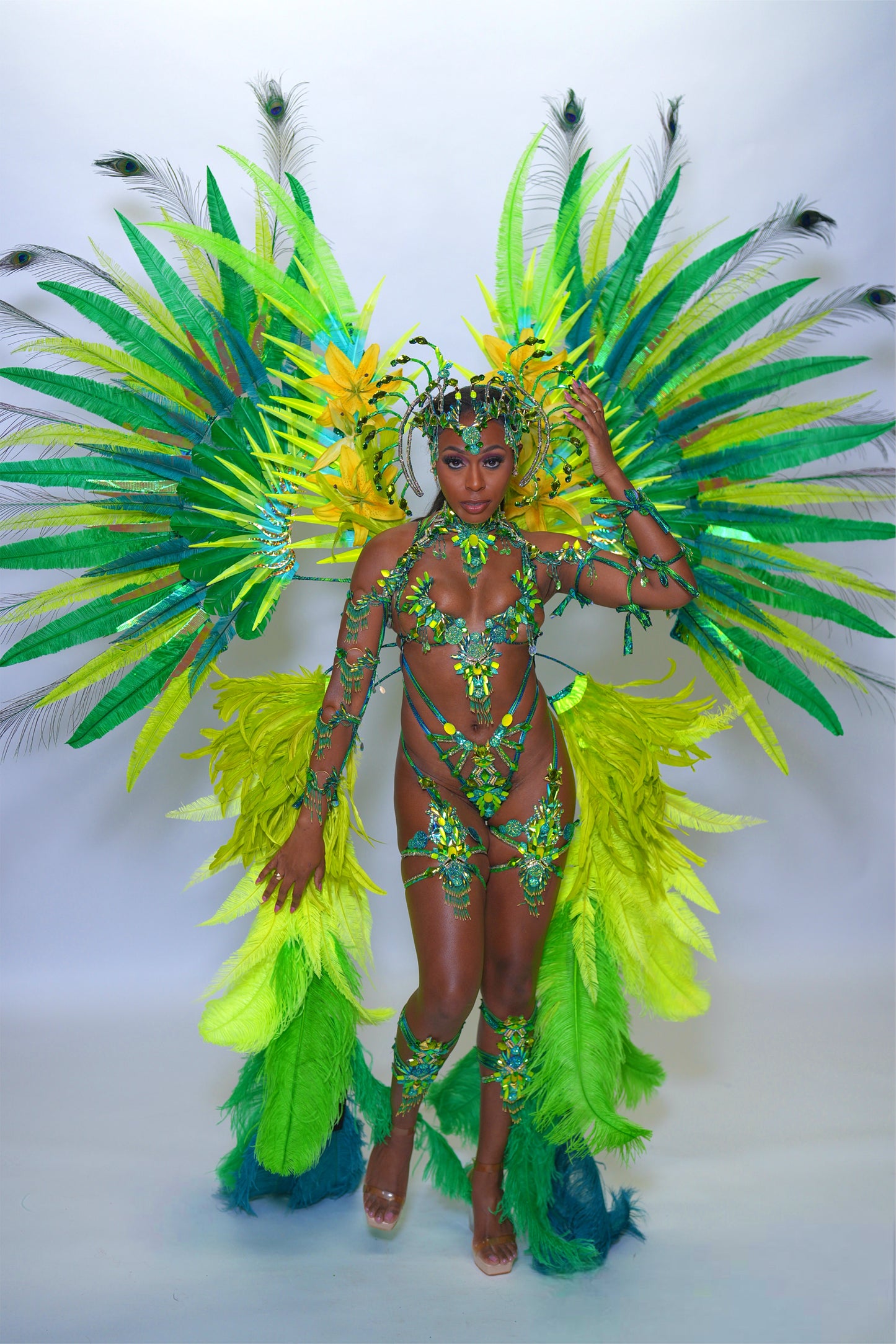 Iris Frontline with Feathers