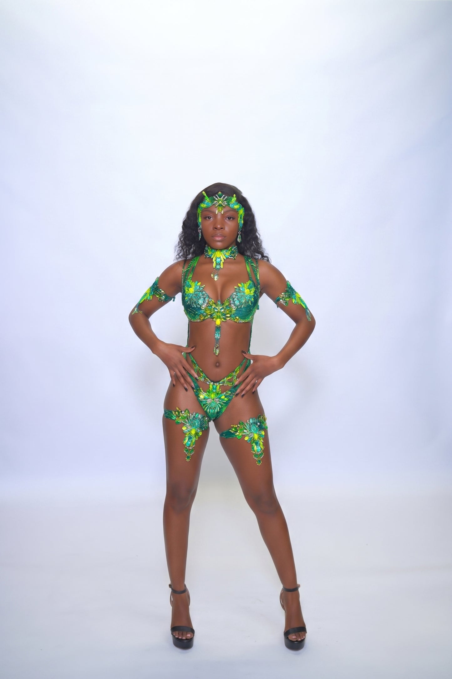 Iris Backline without Feathers